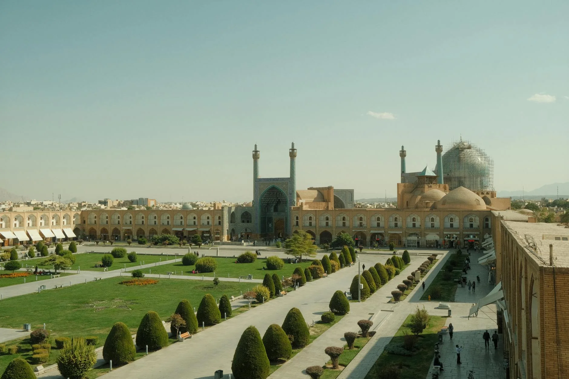 Isfahan Burns: US-Israeli Campaign Cripples Iran's Military and Economy...